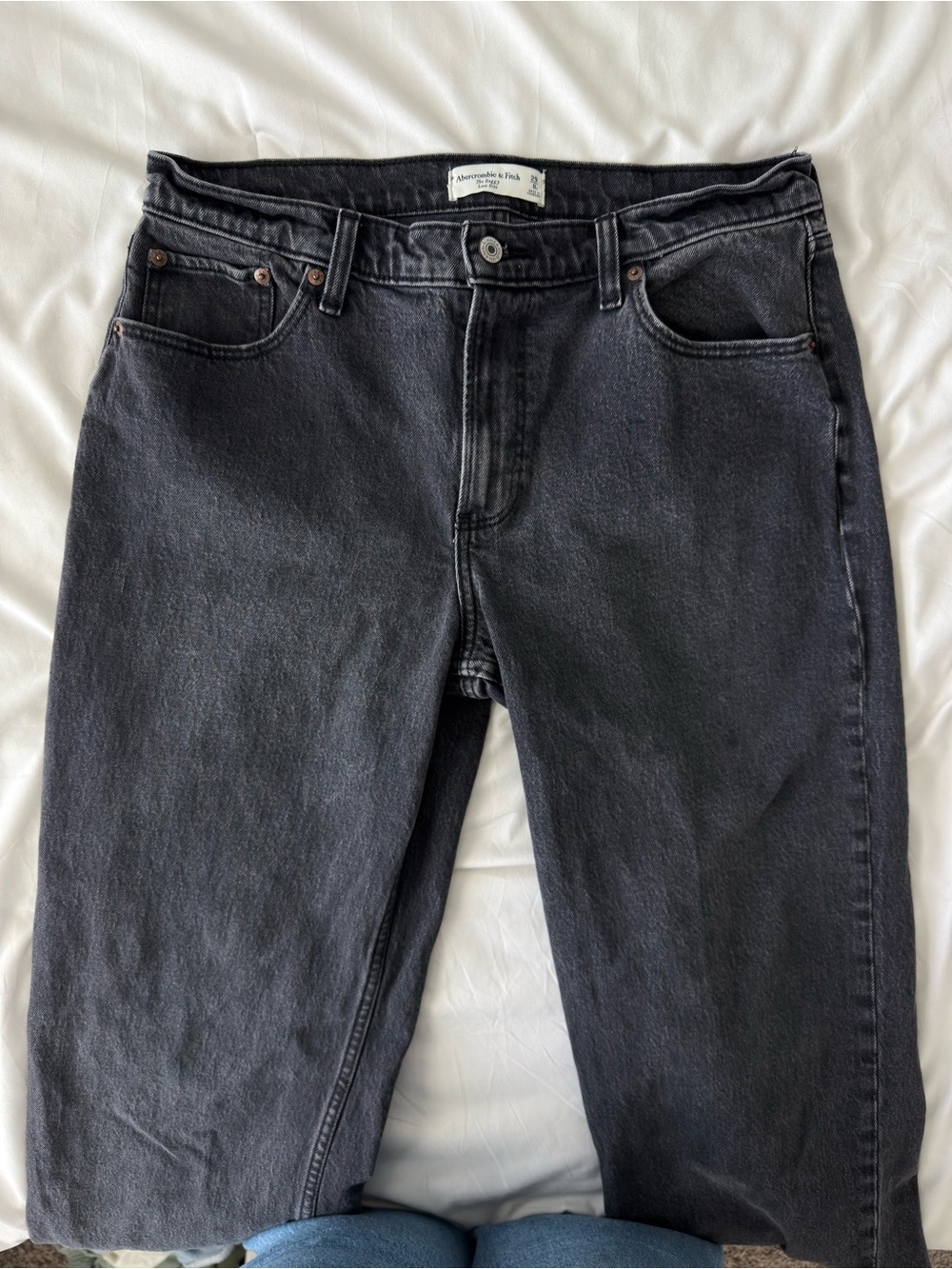 Abercrombie The Baggy Low Rise Jean Black Size 29 8R Raw Hem Cotton - Picture 7 of 10